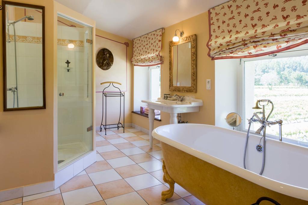 Bed and Breakfast Chateau Talaud Loriol-du-Comtat Zimmer foto